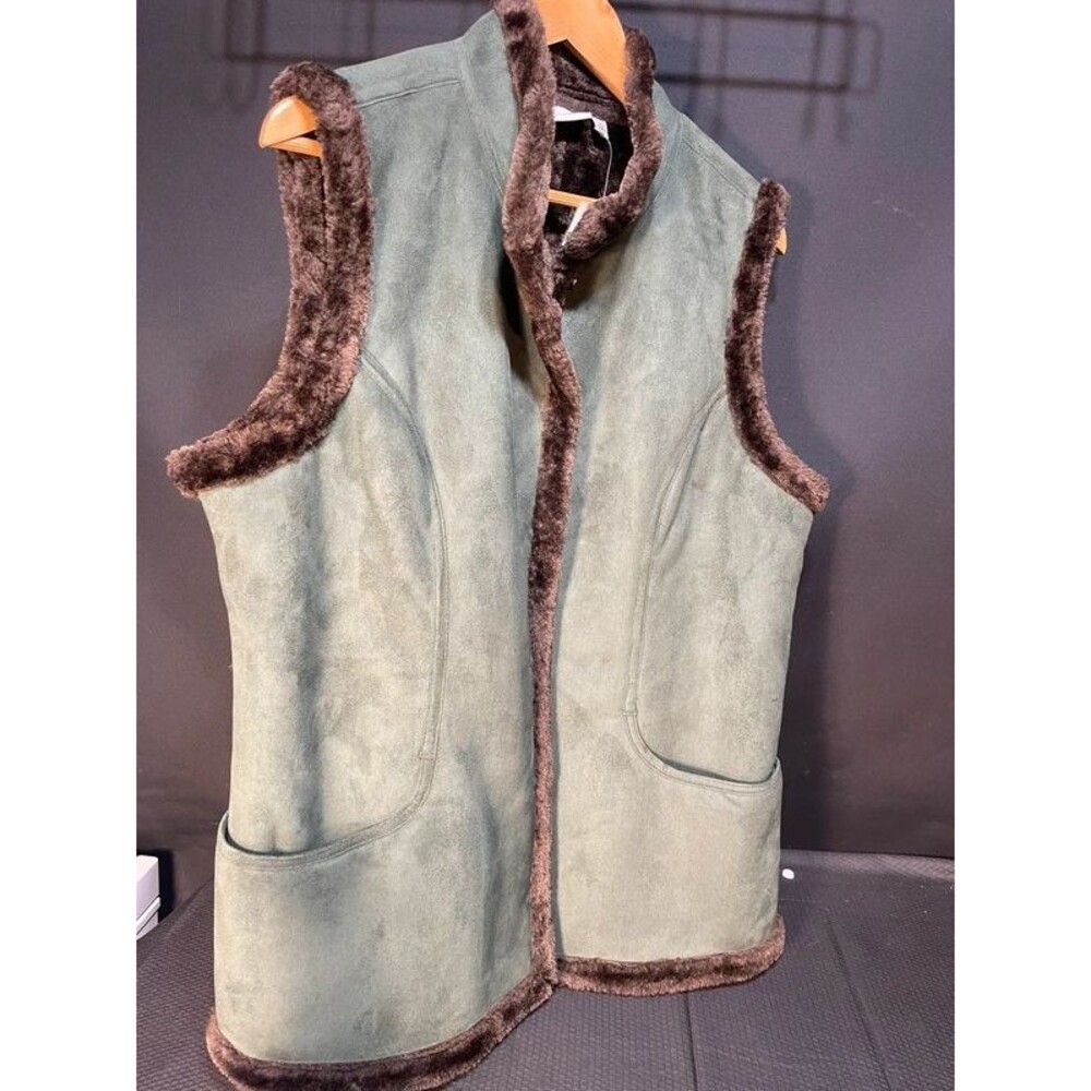 Denim and Co size large brown fur inside and trim